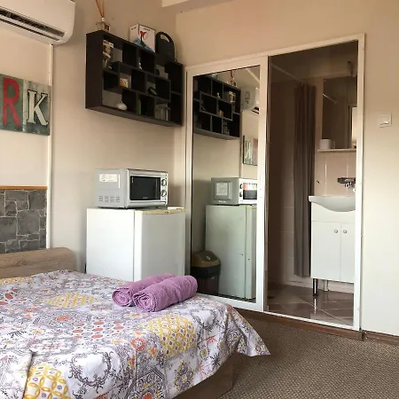 Attic Studio Appartamento *